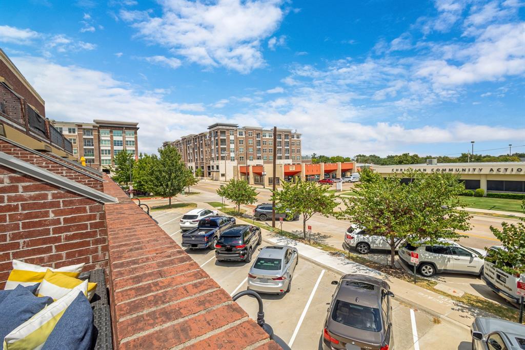 Lewisville Awesome Condo - Residential