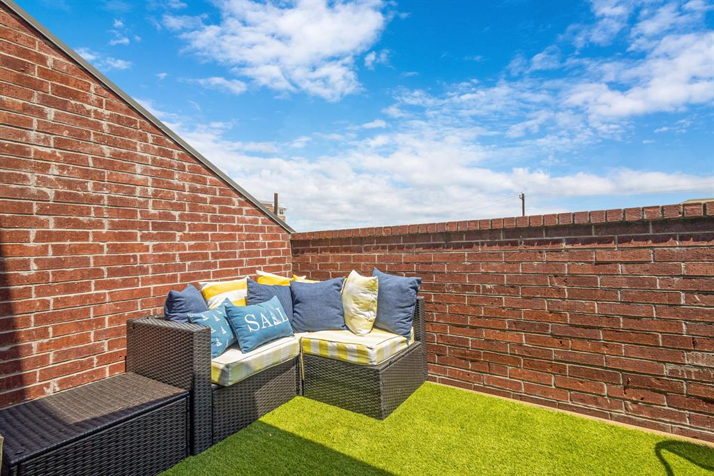 Lewisville Awesome Condo - Residential