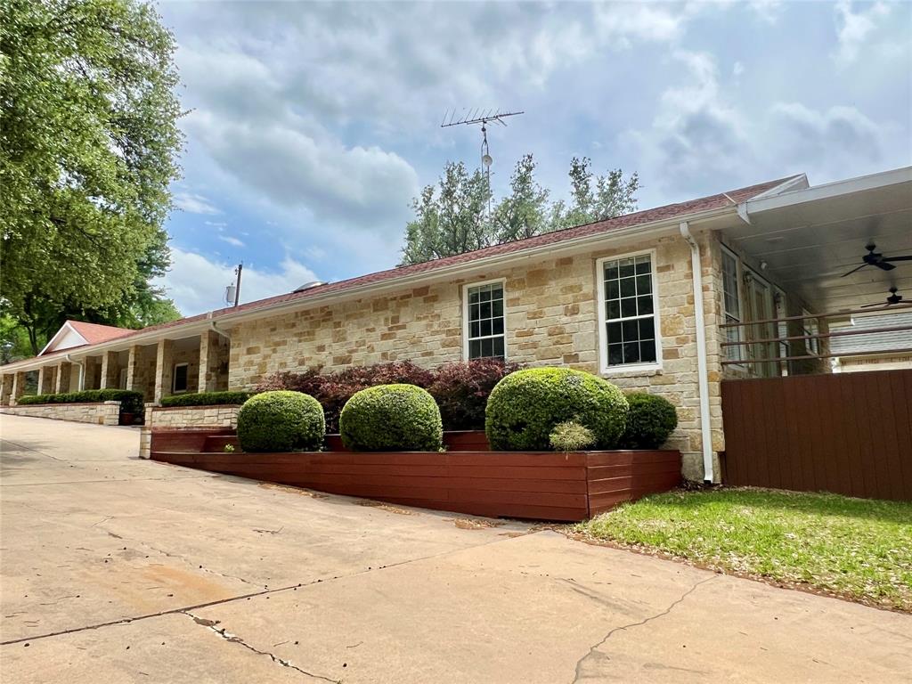 Weir Park - Residential