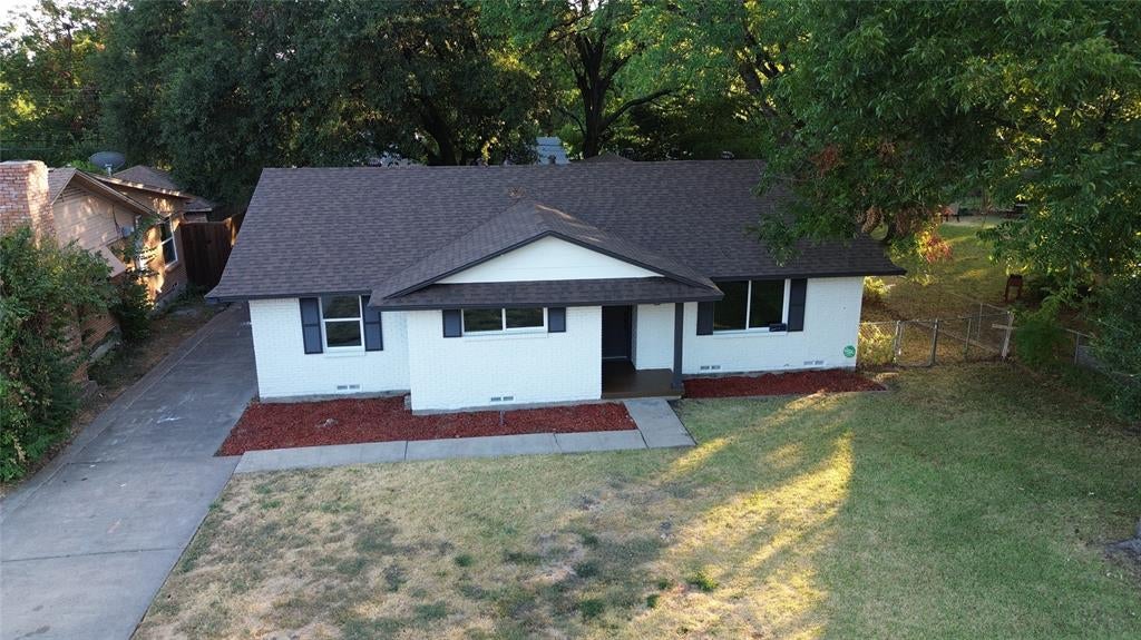 1240 Tosch Lane