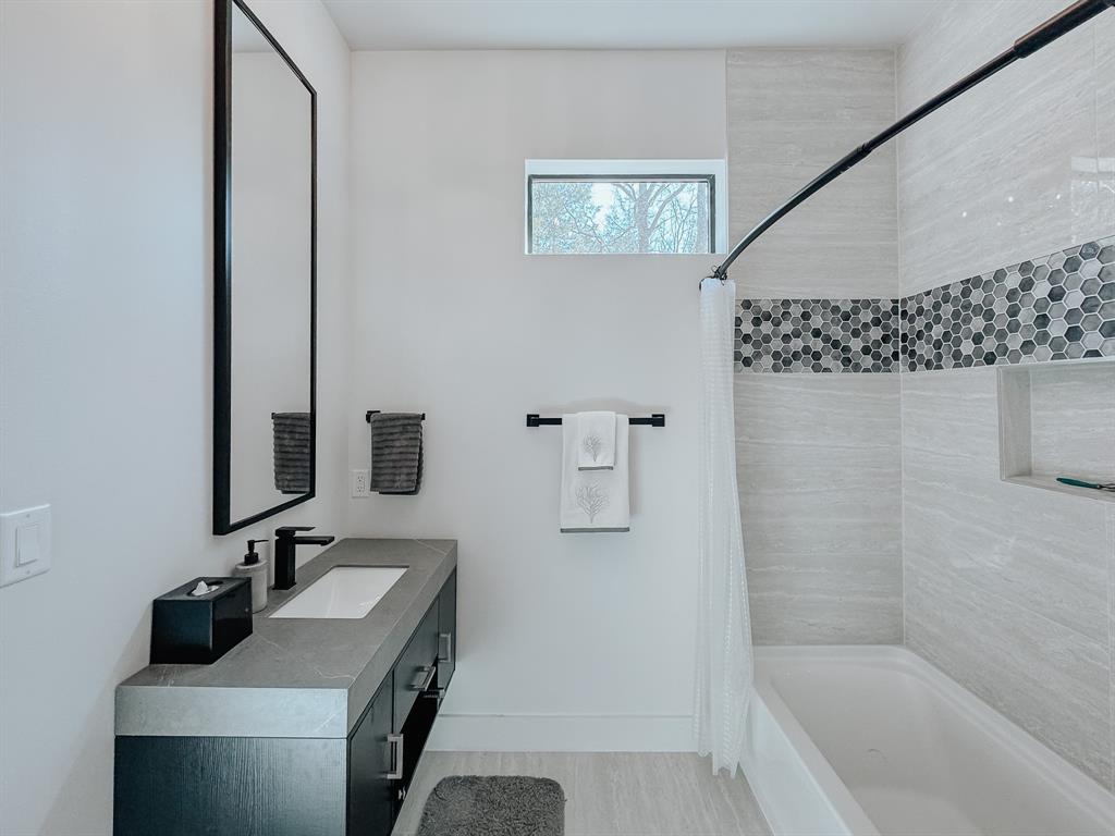 Wilderness Ph VI - Residential