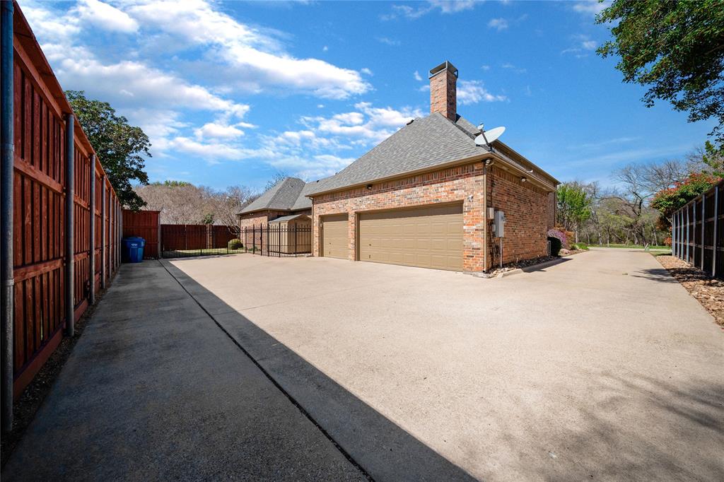 Estate Of Cambridge Manor - Residential