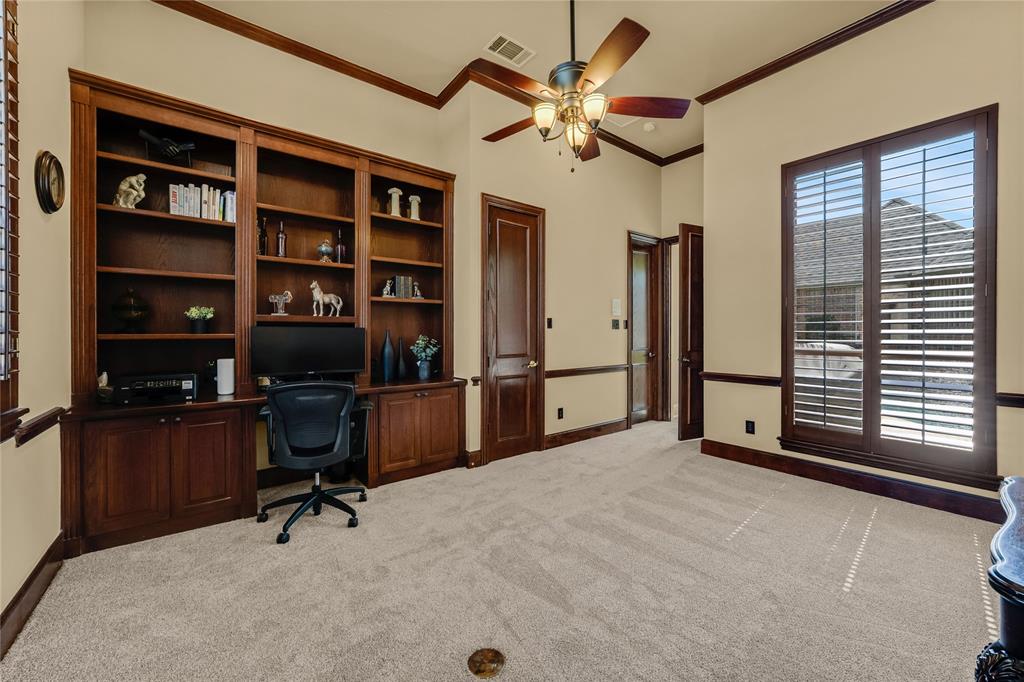 Estate Of Cambridge Manor - Residential