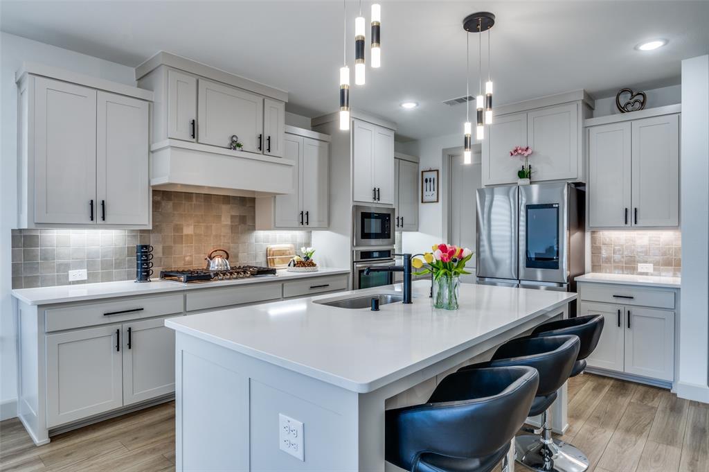 2809 Borderland Lane