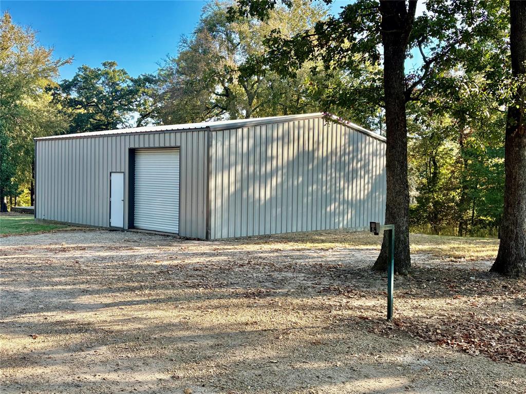 18080 Henderson Ln