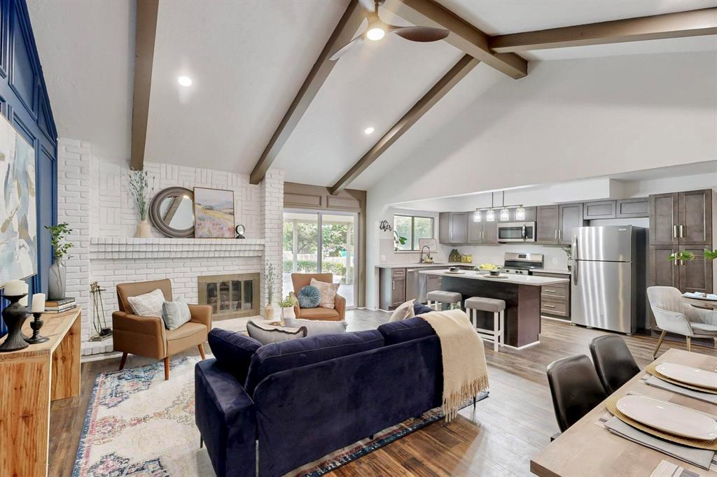 3965 Singleleaf Lane
