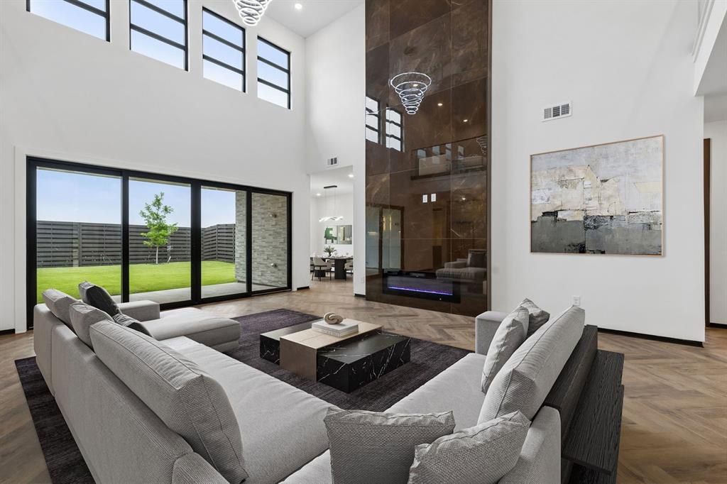 3505 Sky Ridge Lane