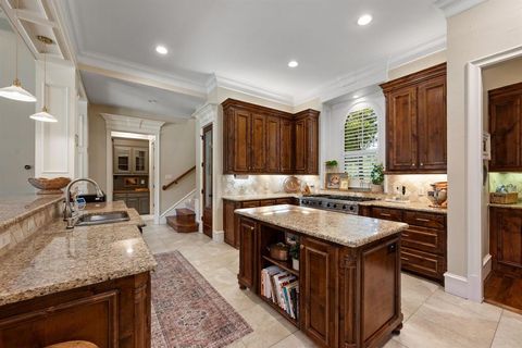 Tiny photo for 831 Simmons Court, Southlake, TX 76092 (MLS # 21052778)