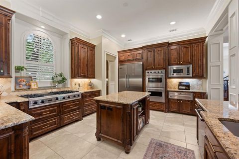 Tiny photo for 831 Simmons Court, Southlake, TX 76092 (MLS # 21052778)