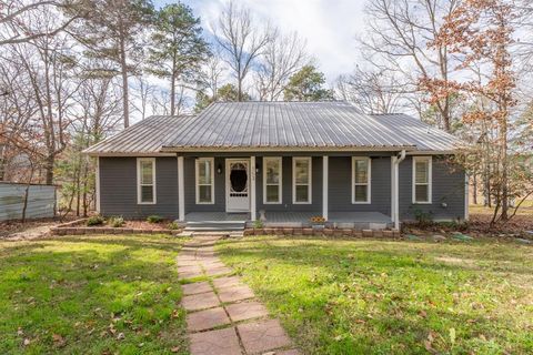 A home in Big Sandy