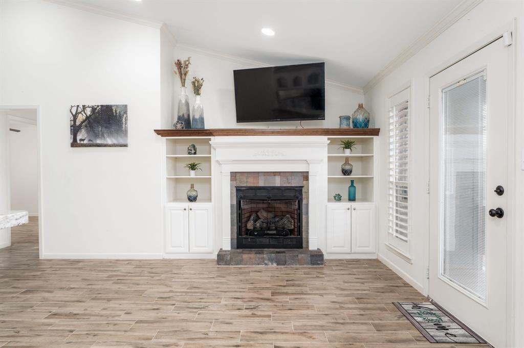 Raintree Lakes - Residential