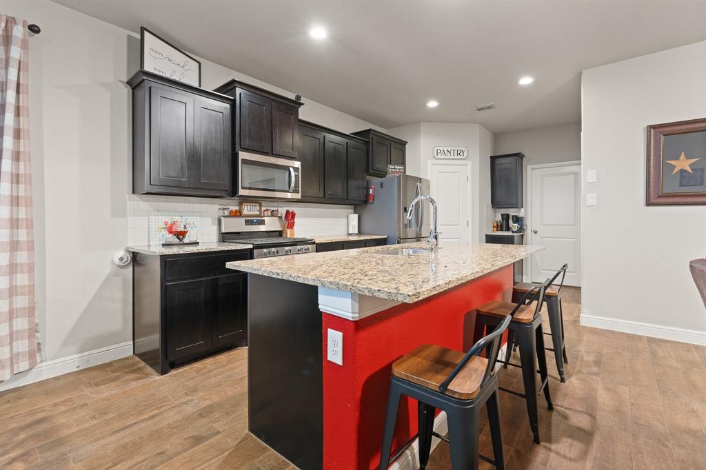 Belclaire-Ph IV - Residential