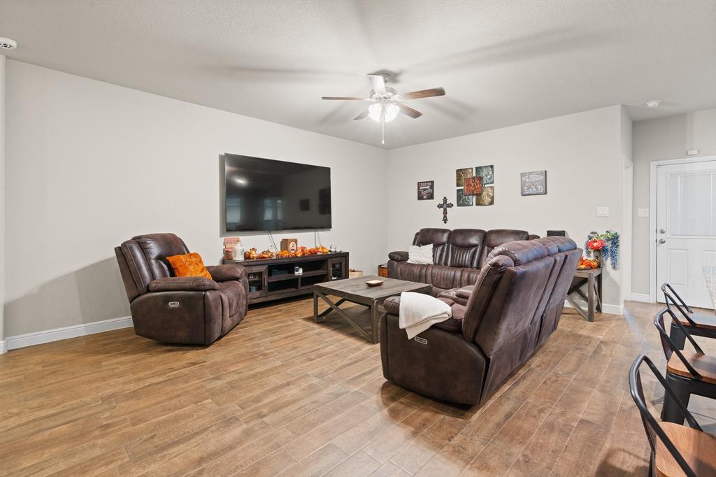 1406 Pleasanton Road