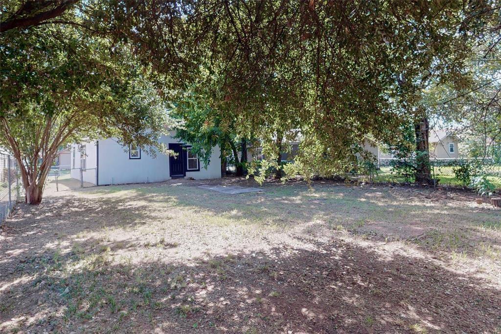 Lagow School - Residential