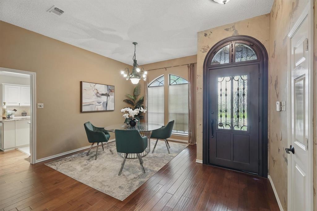 2420 Cross Timbers Trail