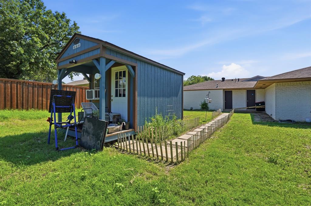 Glen Oaks - Residential