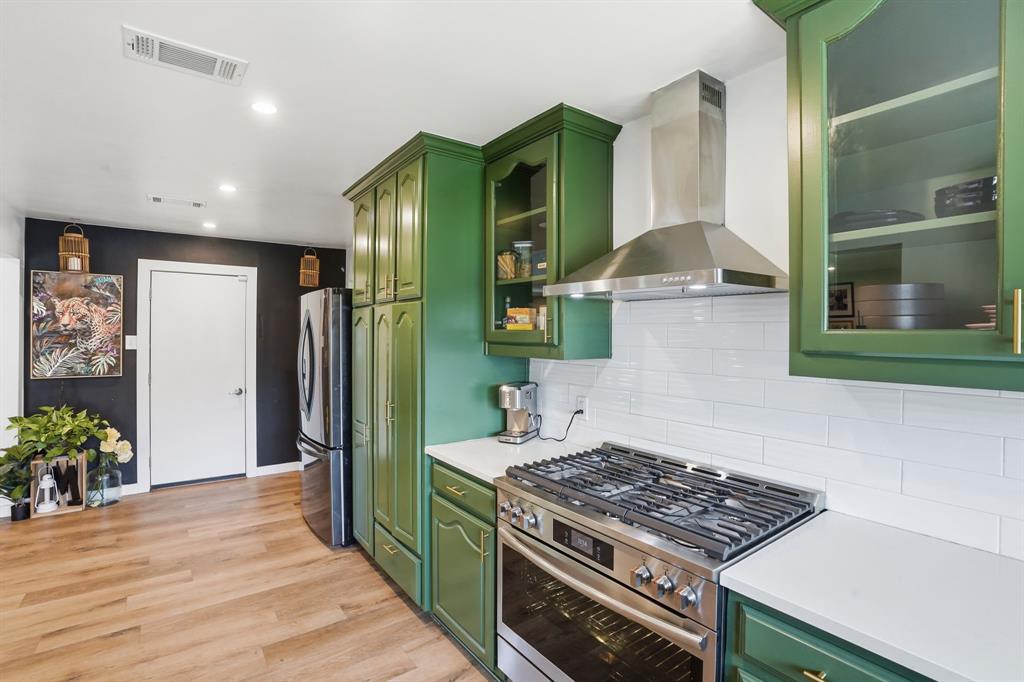 Glen Oaks - Residential