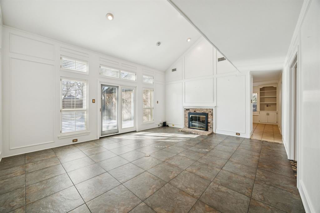 824 Mayfair Hill Court