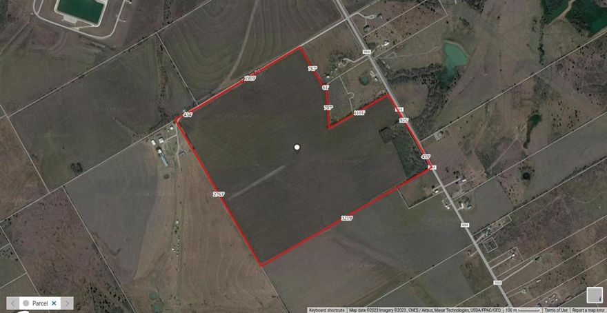 176.417 Acres (per CAD) fronting FM 984 and Walker Road, NW of Bardwell.  BUYERS, PLEASE NOTE: Property condition is UNKNOWN, utilities are UNKNOWN, easements are UNKNOWN.  No survey available, schools to be verified by buyer.  No disclosures available.  Property may be under agricultural lease, crops will be retained by lessee and not convey.  Real estate signs may or may not be present.