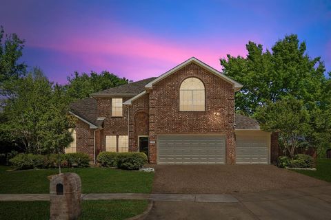 825 Hillside Drive McKinney TX 75071