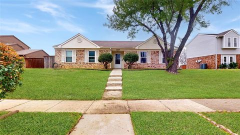 Photo of 2404 Forestmeadow Drive, Lewisville, TX 75067 (MLS # 21203473)
