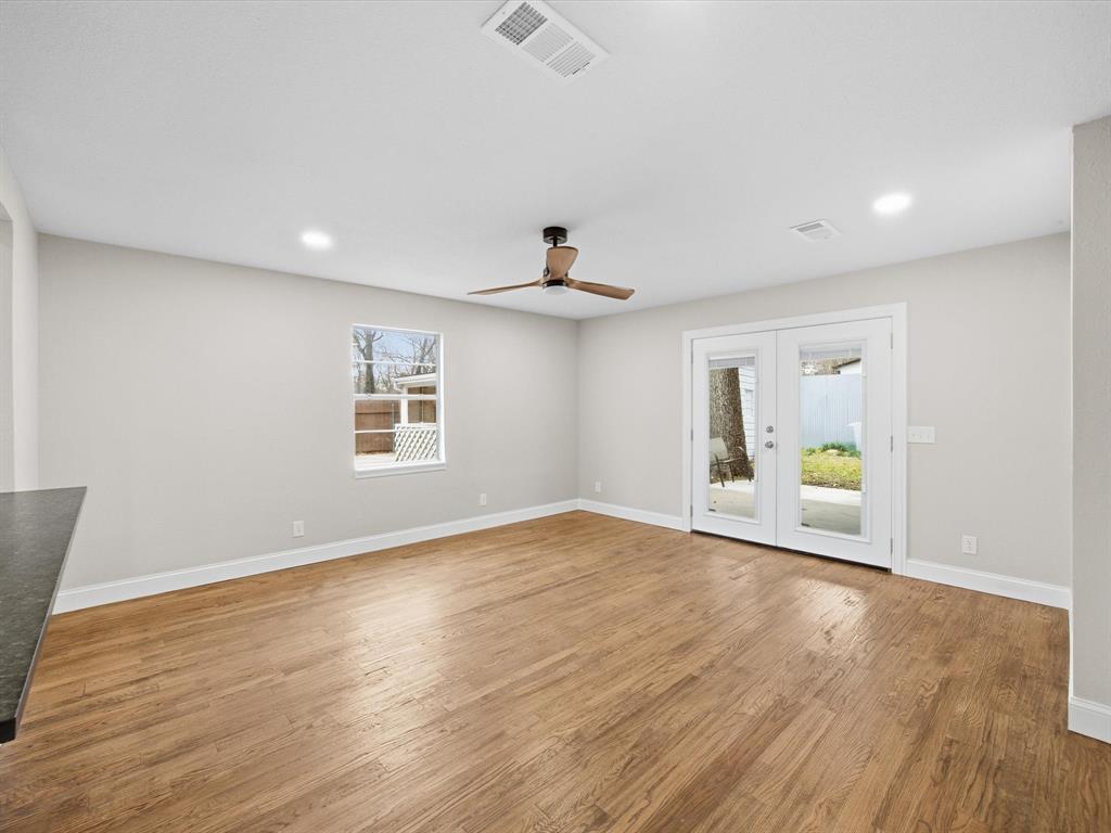 Ennis-Dvv - Residential