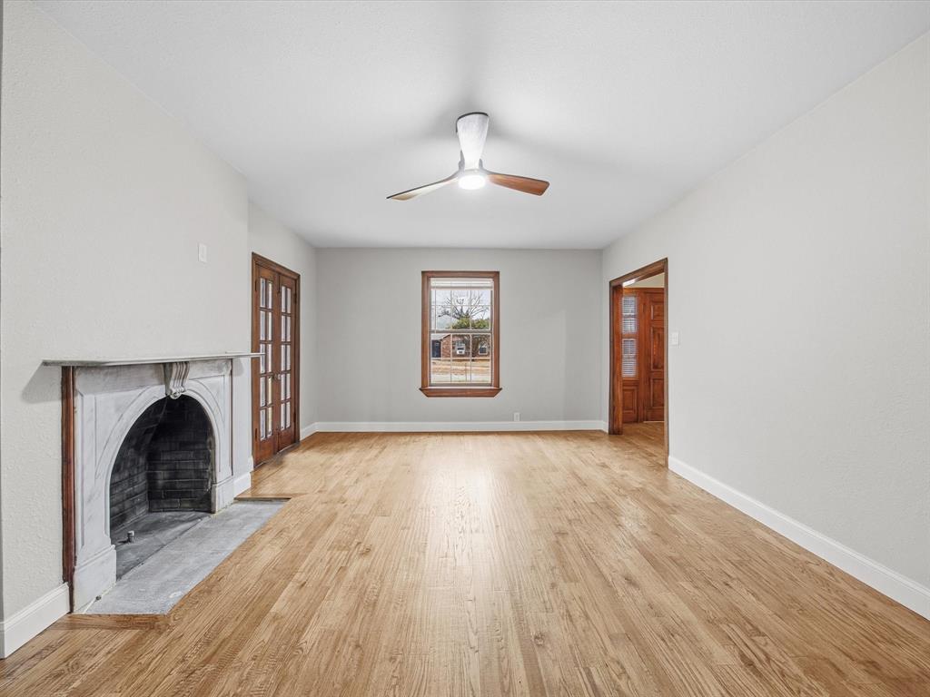 Ennis-Dvv - Residential