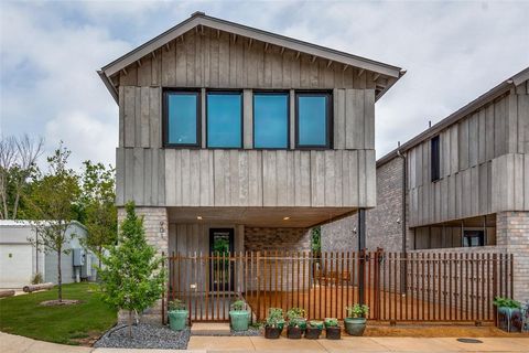 Photo of 905 Blackland Court, Dallas, TX 75243 (MLS # 21238462)