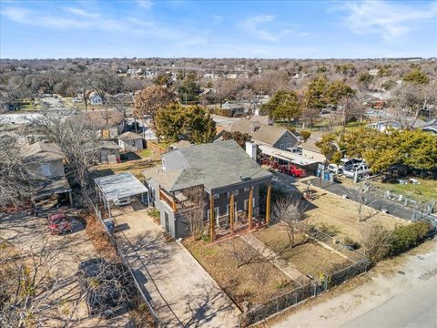 611 Marshalldell Avenue Dallas TX 75211