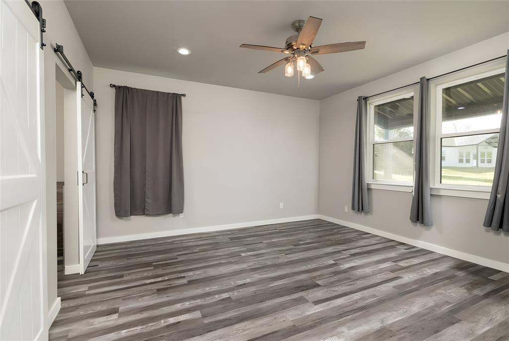 Runaway Bay Unit 5 - Residential