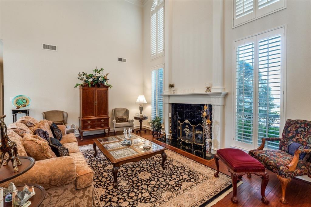 5140 Quail Lake Drive