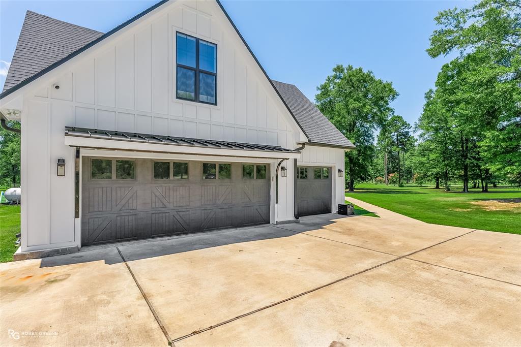 2193 Gravel Point Road