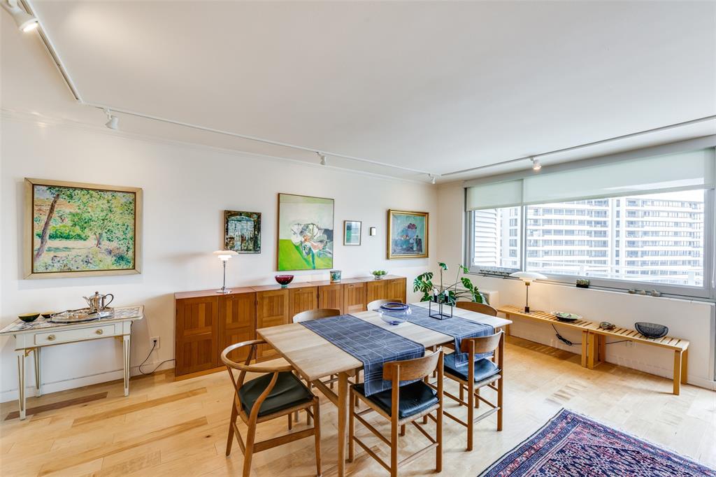 Twenty-One Turtle Creek Condo - Residential