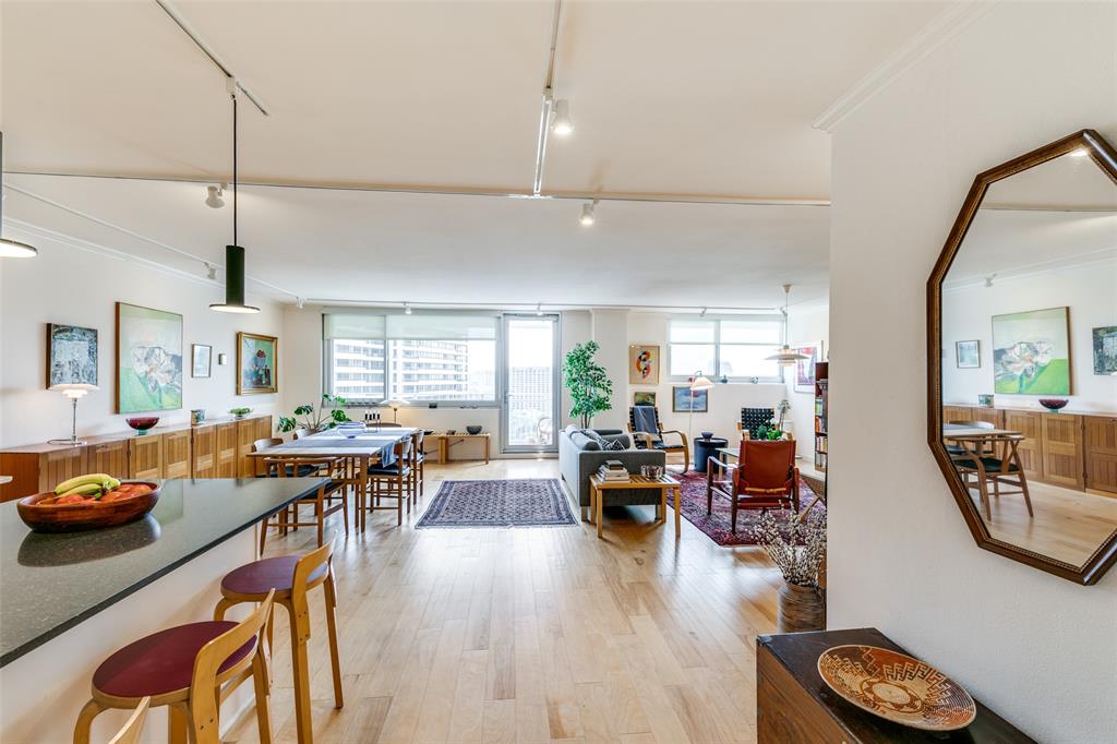 Twenty-One Turtle Creek Condo - Residential