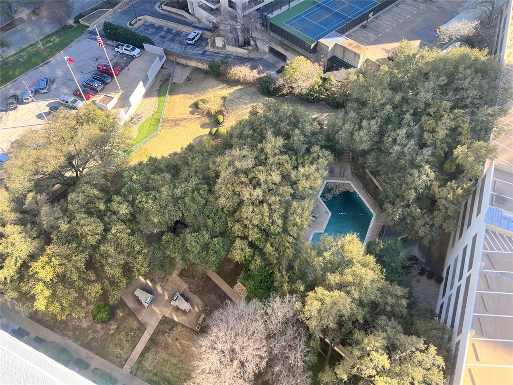 Twenty-One Turtle Creek Condo - Residential