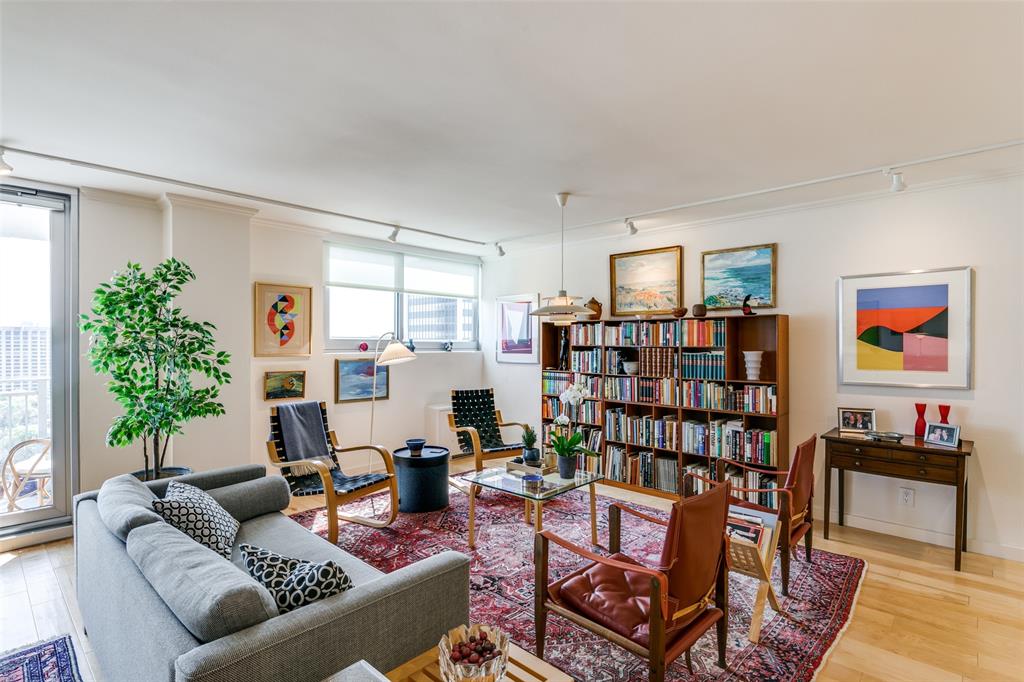 Twenty-One Turtle Creek Condo - Residential