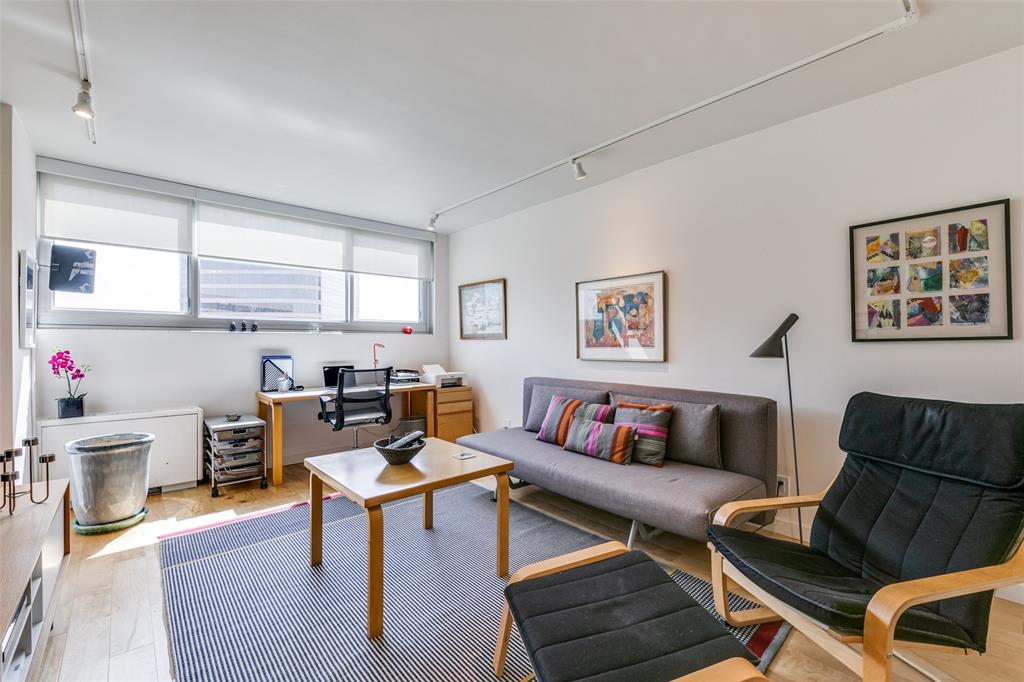 Twenty-One Turtle Creek Condo - Residential