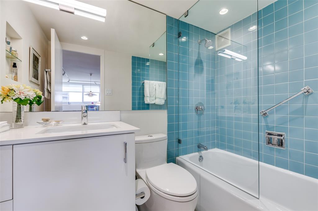 Twenty-One Turtle Creek Condo - Residential