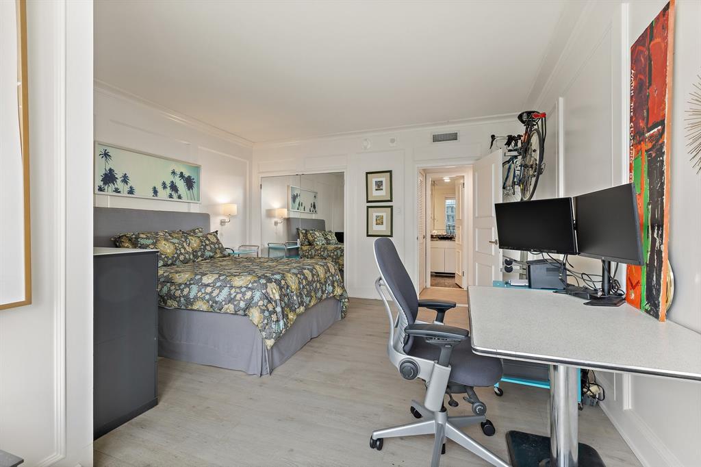 Park Towers Condominiums - Residential