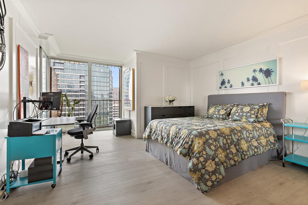 Park Towers Condominiums - Residential