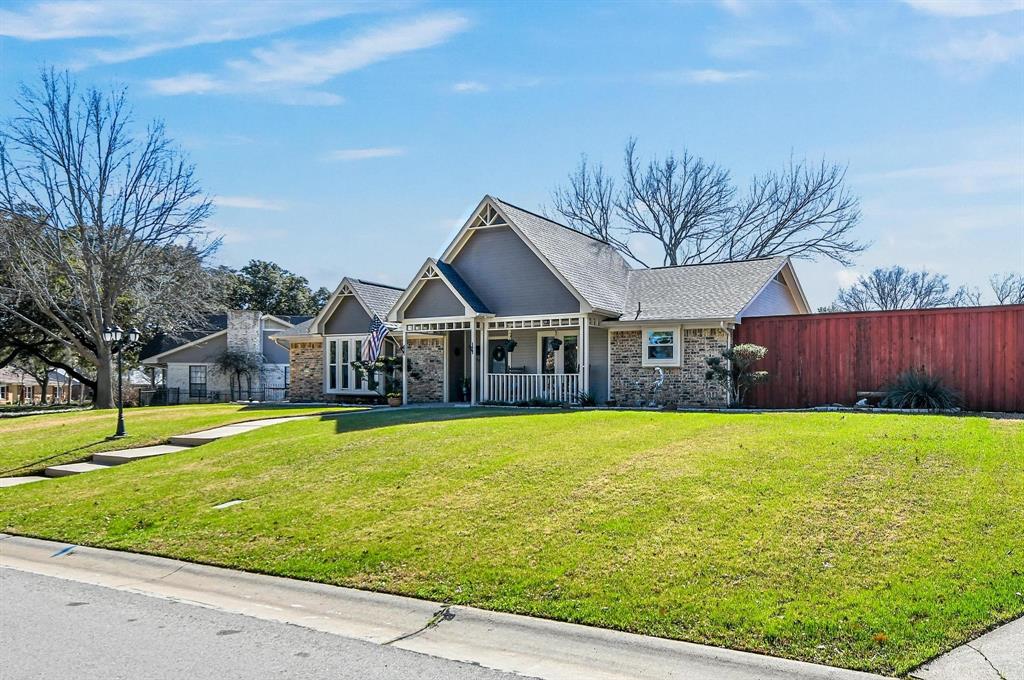 Highland Village, Texas 75077, United States, 3 Bedrooms Bedrooms, ,2 BathroomsBathrooms,Residential,Pending,5254