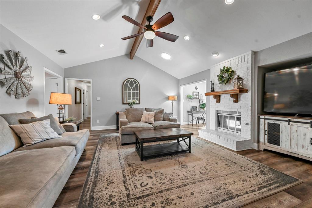 Highland Village, Texas 75077, United States, 3 Bedrooms Bedrooms, ,2 BathroomsBathrooms,Residential,Pending,5254