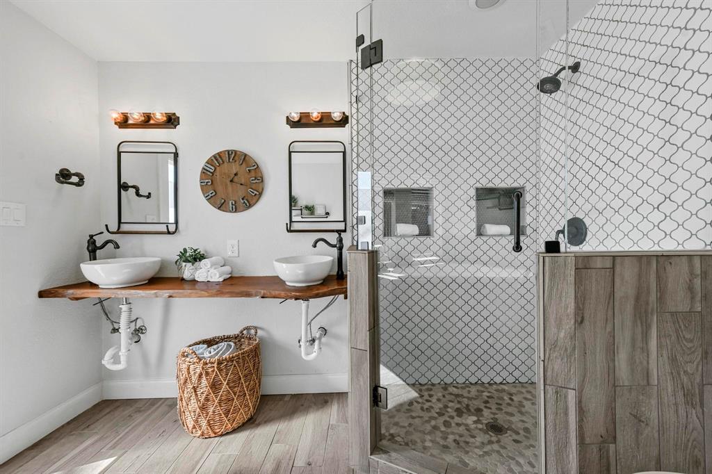 Highland Village, Texas 75077, United States, 3 Bedrooms Bedrooms, ,2 BathroomsBathrooms,Residential,Pending,5254