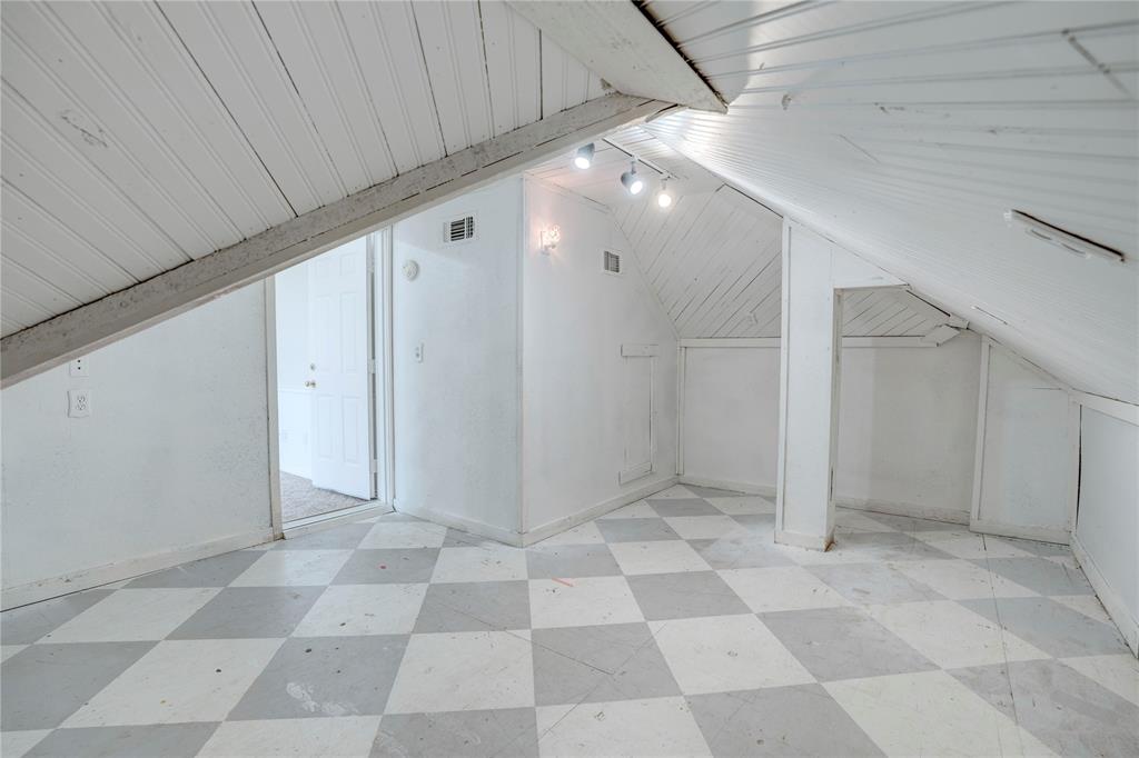 Brooks Sarah Estates - Residential Lease