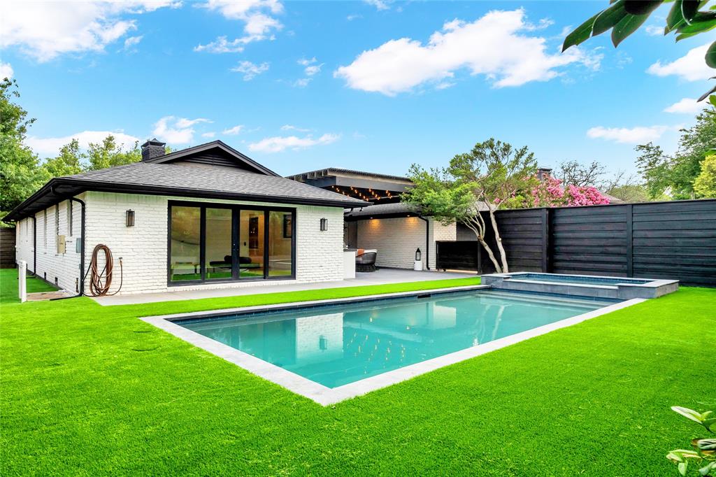 Windsor Park 04 - Residential