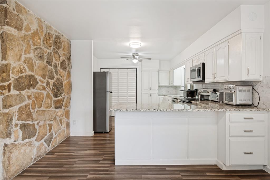 Highland Oaks - Residential