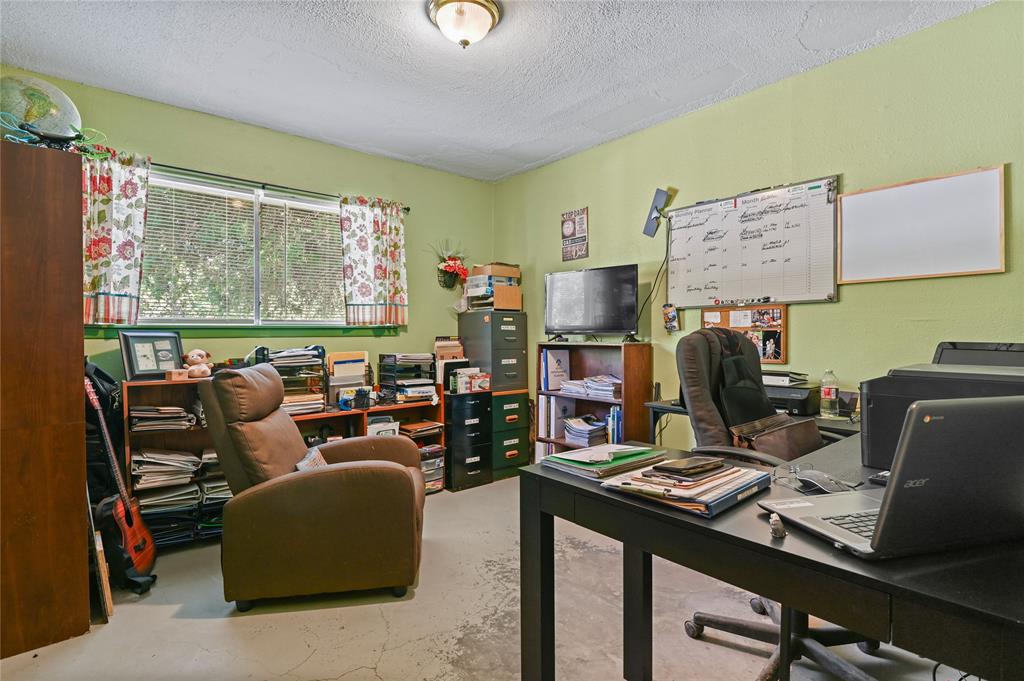 Springs Oaks Add - Residential