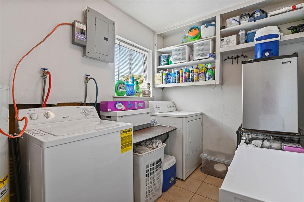 Springs Oaks Add - Residential