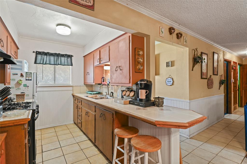 Springs Oaks Add - Residential