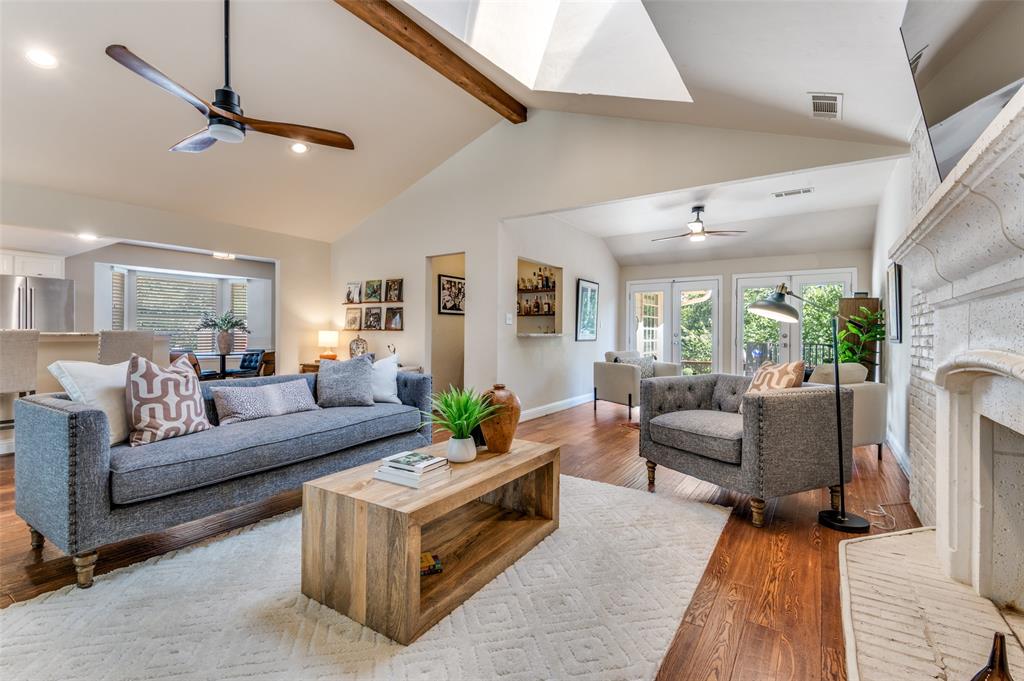 404 Brook Glen Place